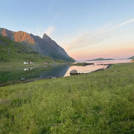 Romantic Gem In Lofoten *